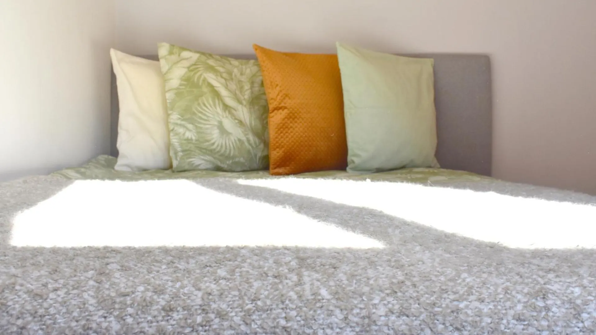 Apartman New Central Rooftop With Private Wellness, Sauna & Whirlpool Bath Prága